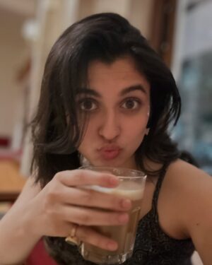 Shyamoupti Mudly Instagram - Unfiltered me♥️🖤

#shyamoupti#happy#me#positive#happy#life#love#stayhappy#stayhealthy