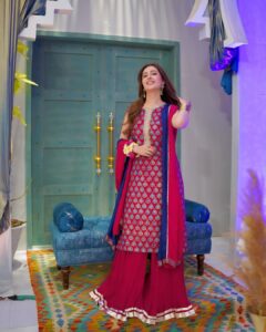 Actress Sidra Niazi HD Photos and Wallpapers August 2025