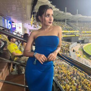 Sindhuja Hari Instagram - It’s that time of the year 🦁💛

#IPL #OrdinaryPerson #CSK #MSD #Cricket