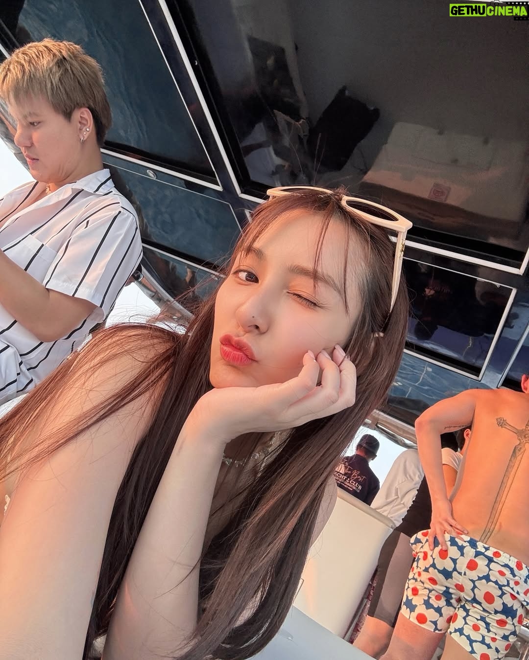 Sirin Preedeeyanon - 81.4K Likes - 💙