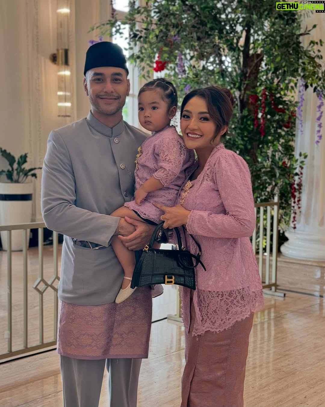 Siti Badriah - 188.4K Likes - Berkondang dia dulu