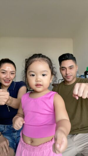 Siti Badriah Instagram - Mari bajoged bagoyang bersama xarendul