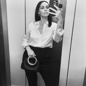 Sloboda Mićalović Instagram - Evo odgovora @miamayabeograd 😉❤️