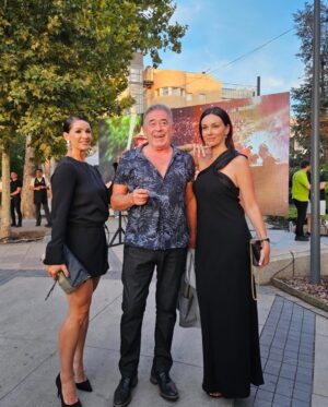 Sloboda Mićalović Instagram - Haljina @miamayabeograd 
Nakit @maestro_jewelers_ 

@filmskisusreti 
@ufgsrbije