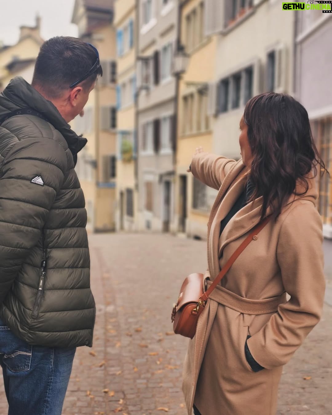 Sloboda Mićalović - 28.9K Likes - ,,Decije povrede"
Cirih🫶🏼
Vidimo se 26.10 u Becu🫶🏼
