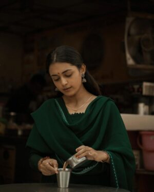Smeha Manimegalai Instagram - 💚

📸 @frames_by_christo_ 🫶

#smeha