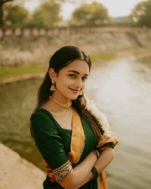 Smeha Manimegalai Instagram - 💚

Pc @its_surean 🫶
Jewel @the_pearl_jewallery 🫶

#smeha