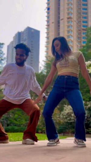 Sneha Jain Instagram - Lokaa na ki kehna..? 😈
.
.
.
#snehajain #instagram #water #dancevideos #dancereel #tranding #trandingsongs #punjabisongs #diljeetdosanjh