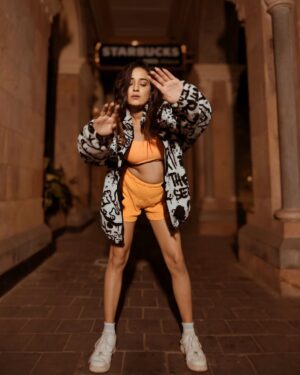 Sneha Jain Instagram - She is both, PASSION & CHAOS ✨❤️
.
.
Inframe: @iam_snehajain ✨❤️
.
.

#actorlife #celebrityphotography #actorportrait #talentandcreativity #snehajain #actorheadshots #lowlightphotography #nightlifephotography #portraitsmuditchoraria