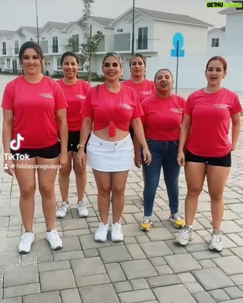 Sofia Caiche - 32.6K Likes - Con mis amiguis patas de cangrejo @scarlettcordova9 @kattygarciam š¦š¤£ā¦. Excelente Martes de grabación āļøš„š®āšØ. #SerieTC #MuyPronto š¬š„šļøšŗ
