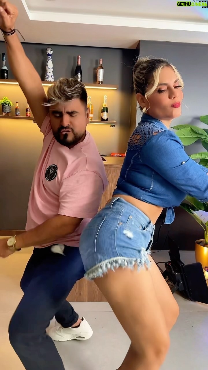 Sofia Caiche - 20.6K Likes - Calentando los motores para grabar un nuevo episodio!š¤©