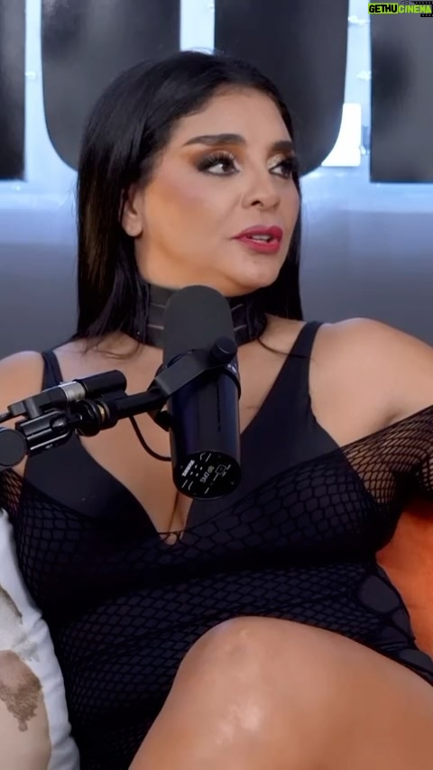 Sofia Caiche - 19.8K Likes - Es HOY es HOY!! 7 PM @paolafariasoficial š± #Youtube una de las mujeres mĆ”s bellas y talentosas del paĆs estuvo con nosotros abriendo su corazón en @unshowdecachet ā¤ļøš