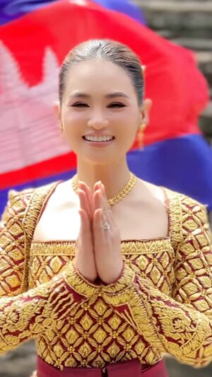 Sokun Nisa Instagram - ពូកែណាស់ខ្ញុំរឿងថាទុករហូតហួសគេហួសឯងអស់ 😂😂