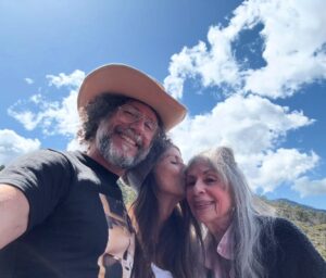 Soleil Moon Frye Instagram - Happy happy birthday mama moon 🌙 Thank you for bringing us into this world and loving us all with such a full and beautiful heart. We surprised our mama this morning for her birthday. We danced, my big bro @meeno_the_man played amazing guitar & we belted out songs all day,  @jaggerblue_ Lyric,  Story and I did the Time Warp over and over again. We laughed and cried. I thanked the Universe for this beautiful precious gift of our time together. 🙏🤍
@poet_siennarose @binkspeluce @mettejunepeluce @ilseackermann & everyone that loves our mama were with us in spirit. We felt the love and drank up ever moment of it.