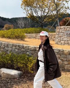 Actress Son Ye-jin HD Photos and Wallpapers September 2025