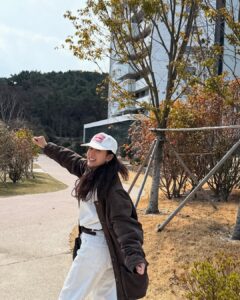 Actress Son Ye-jin HD Photos and Wallpapers March 2025