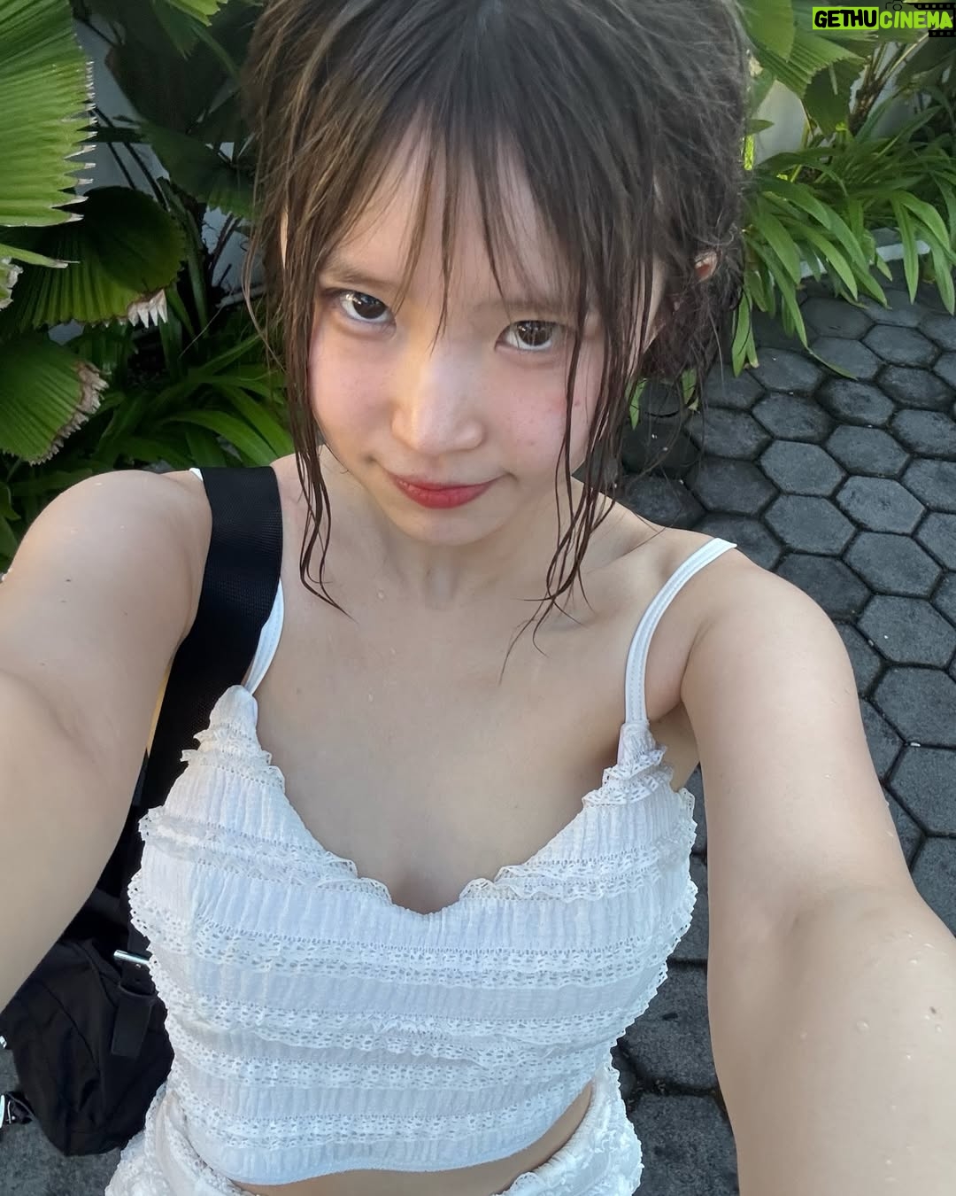 Song Ha-young - 189.6K Likes -