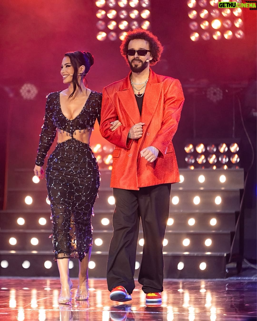 Soni Malaj - 3 Likes - Living life on the bright side ✨
#xfactor #liveshow #judge
#mua @ela.pera
#hair @makeupbysuelacangu @edlira_lulja
#dress @mimoza_kadriaj
@klevjan_hoxha_photography