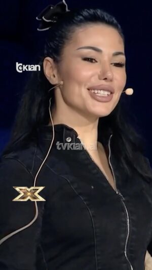 Soni Malaj Instagram - “Qesh ndonjëherë se nuk na ngel hatri…”, momentet më gazmore të jurisë së X Factor Albania 6

Videon e plotë e gjeni në kanalin e YouTube ▶️ X FACTOR ALBANIA

#XFactor #XFactorAlbania #XF2025 #XFactorAL #AlketaVejsiu #VeraGrabocka #TvKlan #music #performance #rtvklan