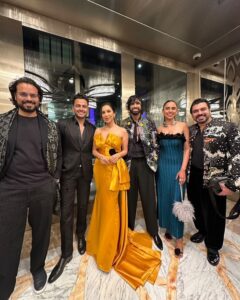 Actress Sophie Choudry HD Photos and Wallpapers April 2025
