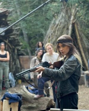 Sophie Thatcher Instagram - What an honor it’s been forever and always. I look up to every single person in the cast and crew and behind the scenes. I LOVE YOU ALL! Natalie is always in me. I cannot begin to describe my love for her. Hope everyone enjoyed this season as much as I did. (Excuse my lack of photos) I was better this season with taking bts but lost most of photos on my phone so I apologize lmao 🥹🥹🥹 🥺❤️ @yellowjackets 🫶🏻