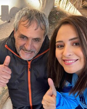 Souhila Mallem Instagram - أخو البنات تجربة أخرى مغامرة جميلة تعلمت منها الكثير، أتقدم بالشكر لكل من ساهم في إنجاز هذا العمل من فنانين وتقنيين، شكر خاص للفنان المتألق عبد القادر جريو الذي قام بإخراج هذه السلسلة، وألف شكر للجمهور الجميل الرائع على الحب، الدعم والتشجيع، سنحاول دائما تقديم لكم الأفضل، دمتم أوفياء، أحبكم 😘❤️ 
#souhilamallem