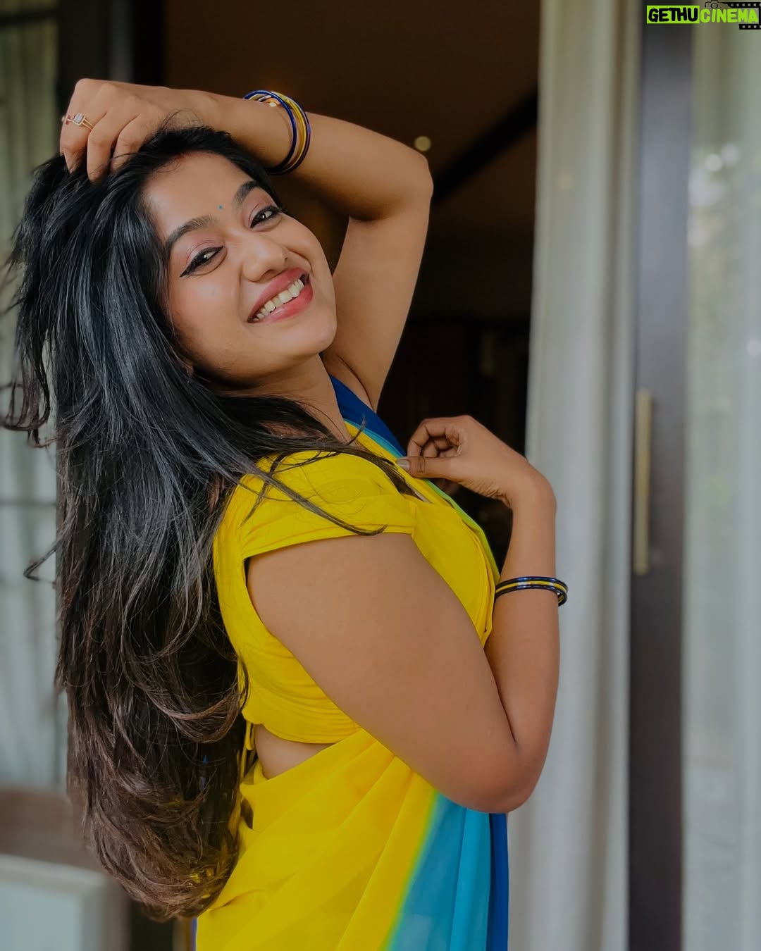 Soundarya Reddy - 40.7K Likes - 💥💫
Saree - @anu_desingers
Blouse - @anu_desingers