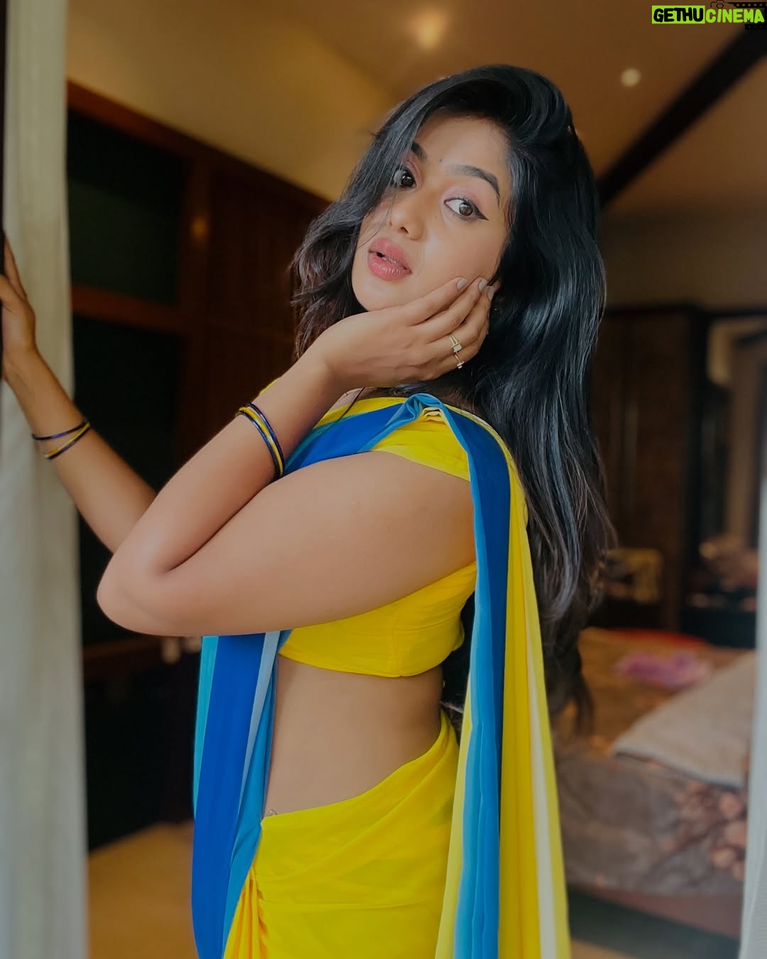 Soundarya Reddy - 40.7K Likes - 💥💫
Saree - @anu_desingers
Blouse - @anu_desingers