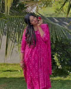 Actress Soundarya Reddy HD Photos and Wallpapers April 2025