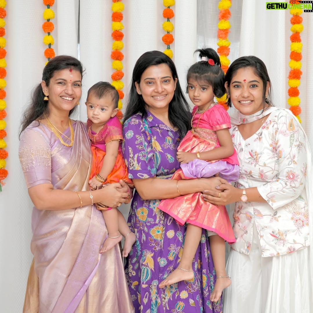 Sruthi Shanmuga Priya - 43K Likes - FRIENDS LIKE FAMILY🥰🥰🥰
SSSSS SQUAD 🥰🥰🥰
YESSSS SRIDEVI, SRUSHTI, SRUTHI, SITARA &SRUTHI MAKES US A SSSSS SQUAD❤️❤️❤️