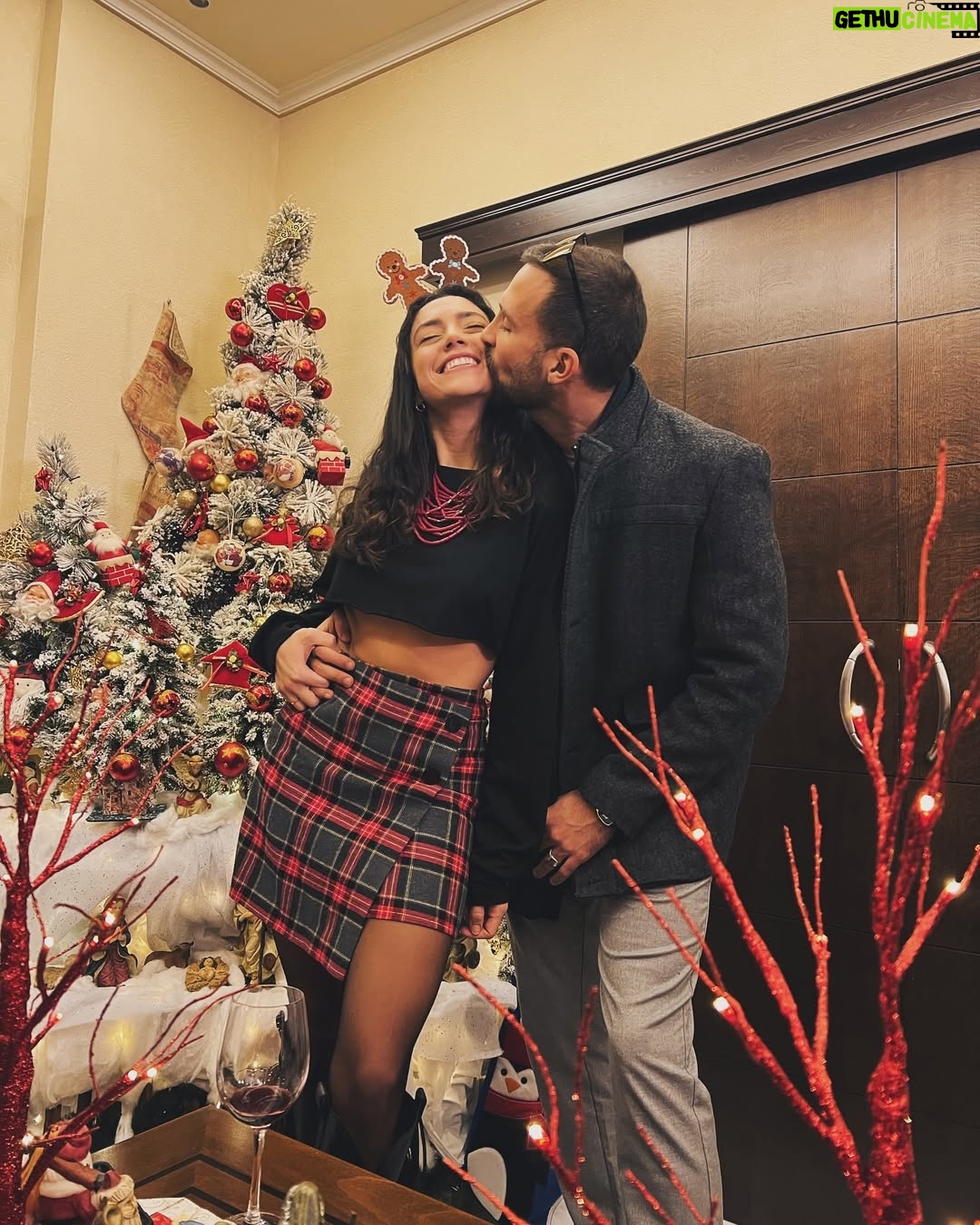 Stephanie Atala - 109.2K Likes - Noel š
š¼