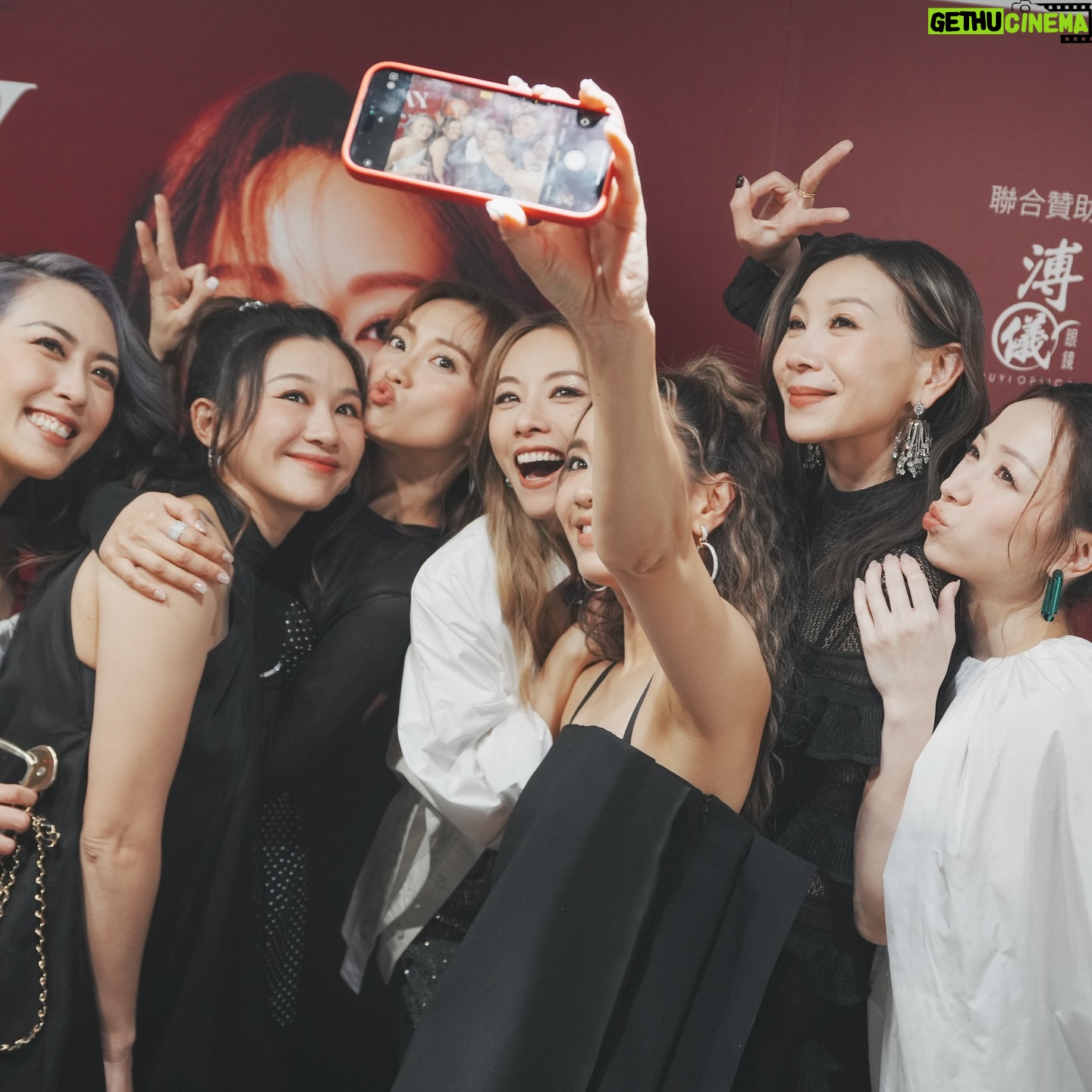 Stephy Tang Lai-Yan - 34.1K Likes - ไบบ็ๅๅๆๅพๅคไธๅ็้ๅฎข
ๆไปฅๆๅ่ฆ็ๆไธ็ด้ชไผดๅจ่บซ้็ไบบ
้ๆ็กๆขไปถๆฏๆ่ๅนซๅฉไฝ ็ไบบ
ๆด่ฆ็ๆๅๆจฃ็ๆไฝ ็ไบบโบ๏ธ
ๆๆฉๆๆ็้ชไผด่ๅนซๅฉโค๏ธ
ๆๆฉๆ็่ๅธซๅๅนซๅฉๆ่ฎๆๆ็บๆดๅฅฝ็่ชๅทฑ๐๐ป
โบ๏ธVocal coach : Christine Samson @chrissamhk
๐Performance Coach: Yoroko Chan @yorokochan
๐ฅฐ @stephyfantasia
๐ @ngk @angela__au @mikiyeung @elaineho422 @gloriasychan @dr.harttherapy
๐Personal trainers : @michaellius @befit247.happyvalley (ๅ6่ฆ่่๐๏ผ
ๅคงๆๆๅฝฑ๏ผ
Catherine @locatherine112
ๅพๅฐๆๅฝฑๅธซ๏ผ
Tammy Wong @tamarart
ๆๅพ้ๆณ็นๅฅ้ณด่ฌ @hinscheung
้คๅทฆไฝข้ป็ขๆฏๆ้ฝ้ชๆshowๅ้ฃ้ฃฝ้ฃฝไนๅค๐
้ๆฌกไป็ตฆไบๆๅพๅค็ๆฏๆ๏ผ ้ๅไบซไบๅพๅคไป็็ถ้ฉ็ตฆๆ๏ผ
ๅค่ฌไฝ ๐ฅฐ