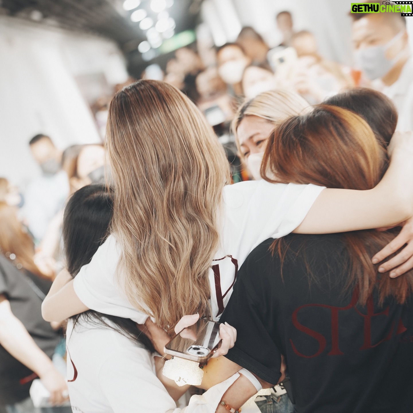 Stephy Tang Lai-Yan - 34.1K Likes - ไบบ็ๅๅๆๅพๅคไธๅ็้ๅฎข
ๆไปฅๆๅ่ฆ็ๆไธ็ด้ชไผดๅจ่บซ้็ไบบ
้ๆ็กๆขไปถๆฏๆ่ๅนซๅฉไฝ ็ไบบ
ๆด่ฆ็ๆๅๆจฃ็ๆไฝ ็ไบบโบ๏ธ
ๆๆฉๆๆ็้ชไผด่ๅนซๅฉโค๏ธ
ๆๆฉๆ็่ๅธซๅๅนซๅฉๆ่ฎๆๆ็บๆดๅฅฝ็่ชๅทฑ๐๐ป
โบ๏ธVocal coach : Christine Samson @chrissamhk
๐Performance Coach: Yoroko Chan @yorokochan
๐ฅฐ @stephyfantasia
๐ @ngk @angela__au @mikiyeung @elaineho422 @gloriasychan @dr.harttherapy
๐Personal trainers : @michaellius @befit247.happyvalley (ๅ6่ฆ่่๐๏ผ
ๅคงๆๆๅฝฑ๏ผ
Catherine @locatherine112
ๅพๅฐๆๅฝฑๅธซ๏ผ
Tammy Wong @tamarart
ๆๅพ้ๆณ็นๅฅ้ณด่ฌ @hinscheung
้คๅทฆไฝข้ป็ขๆฏๆ้ฝ้ชๆshowๅ้ฃ้ฃฝ้ฃฝไนๅค๐
้ๆฌกไป็ตฆไบๆๅพๅค็ๆฏๆ๏ผ ้ๅไบซไบๅพๅคไป็็ถ้ฉ็ตฆๆ๏ผ
ๅค่ฌไฝ ๐ฅฐ