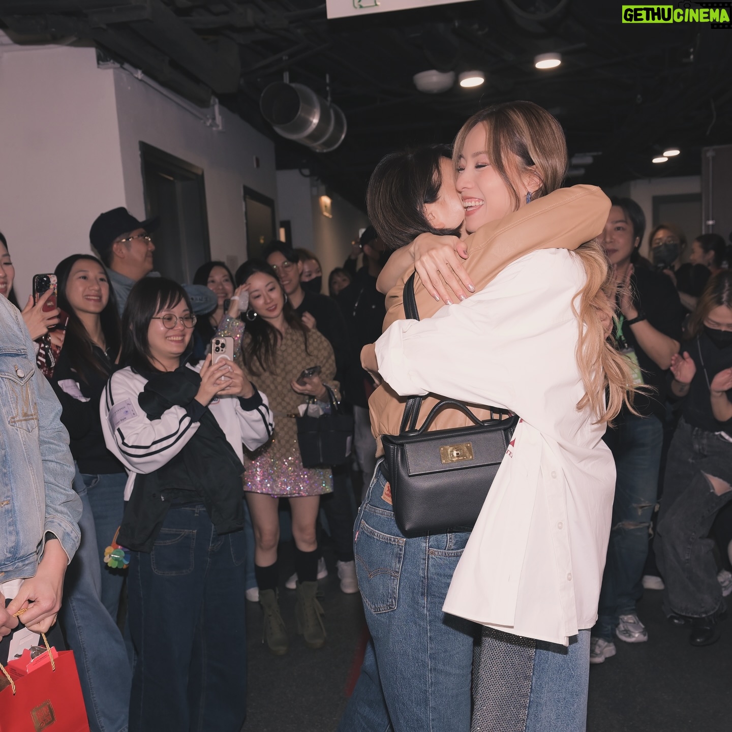 Stephy Tang Lai-Yan - 34.1K Likes - ไบบ็ๅๅๆๅพๅคไธๅ็้ๅฎข
ๆไปฅๆๅ่ฆ็ๆไธ็ด้ชไผดๅจ่บซ้็ไบบ
้ๆ็กๆขไปถๆฏๆ่ๅนซๅฉไฝ ็ไบบ
ๆด่ฆ็ๆๅๆจฃ็ๆไฝ ็ไบบโบ๏ธ
ๆๆฉๆๆ็้ชไผด่ๅนซๅฉโค๏ธ
ๆๆฉๆ็่ๅธซๅๅนซๅฉๆ่ฎๆๆ็บๆดๅฅฝ็่ชๅทฑ๐๐ป
โบ๏ธVocal coach : Christine Samson @chrissamhk
๐Performance Coach: Yoroko Chan @yorokochan
๐ฅฐ @stephyfantasia
๐ @ngk @angela__au @mikiyeung @elaineho422 @gloriasychan @dr.harttherapy
๐Personal trainers : @michaellius @befit247.happyvalley (ๅ6่ฆ่่๐๏ผ
ๅคงๆๆๅฝฑ๏ผ
Catherine @locatherine112
ๅพๅฐๆๅฝฑๅธซ๏ผ
Tammy Wong @tamarart
ๆๅพ้ๆณ็นๅฅ้ณด่ฌ @hinscheung
้คๅทฆไฝข้ป็ขๆฏๆ้ฝ้ชๆshowๅ้ฃ้ฃฝ้ฃฝไนๅค๐
้ๆฌกไป็ตฆไบๆๅพๅค็ๆฏๆ๏ผ ้ๅไบซไบๅพๅคไป็็ถ้ฉ็ตฆๆ๏ผ
ๅค่ฌไฝ ๐ฅฐ