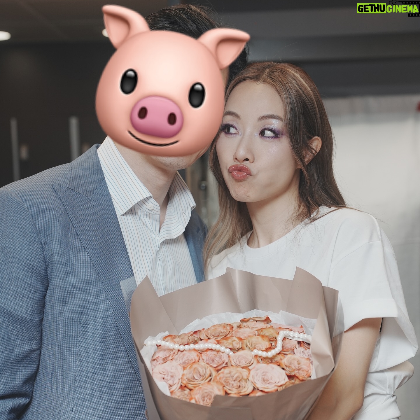 Stephy Tang Lai-Yan - 34.1K Likes - ไบบ็ๅๅๆๅพๅคไธๅ็้ๅฎข
ๆไปฅๆๅ่ฆ็ๆไธ็ด้ชไผดๅจ่บซ้็ไบบ
้ๆ็กๆขไปถๆฏๆ่ๅนซๅฉไฝ ็ไบบ
ๆด่ฆ็ๆๅๆจฃ็ๆไฝ ็ไบบโบ๏ธ
ๆๆฉๆๆ็้ชไผด่ๅนซๅฉโค๏ธ
ๆๆฉๆ็่ๅธซๅๅนซๅฉๆ่ฎๆๆ็บๆดๅฅฝ็่ชๅทฑ๐๐ป
โบ๏ธVocal coach : Christine Samson @chrissamhk
๐Performance Coach: Yoroko Chan @yorokochan
๐ฅฐ @stephyfantasia
๐ @ngk @angela__au @mikiyeung @elaineho422 @gloriasychan @dr.harttherapy
๐Personal trainers : @michaellius @befit247.happyvalley (ๅ6่ฆ่่๐๏ผ
ๅคงๆๆๅฝฑ๏ผ
Catherine @locatherine112
ๅพๅฐๆๅฝฑๅธซ๏ผ
Tammy Wong @tamarart
ๆๅพ้ๆณ็นๅฅ้ณด่ฌ @hinscheung
้คๅทฆไฝข้ป็ขๆฏๆ้ฝ้ชๆshowๅ้ฃ้ฃฝ้ฃฝไนๅค๐
้ๆฌกไป็ตฆไบๆๅพๅค็ๆฏๆ๏ผ ้ๅไบซไบๅพๅคไป็็ถ้ฉ็ตฆๆ๏ผ
ๅค่ฌไฝ ๐ฅฐ