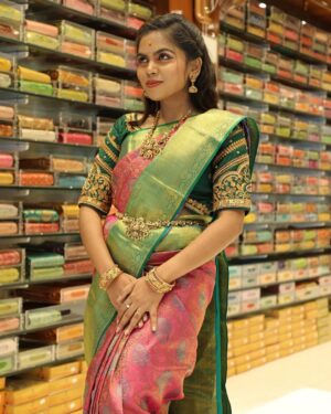 Suba Priya Arasarathinam Instagram - Attitude & Elegance ♥️
