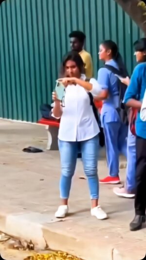 SubhaLakshmi R Instagram - Nee 😎dhaan townu🤙 kulla talku🔥🐦‍🔥

#vibe#insta#trending#subinairr#fyp @subi_nairr