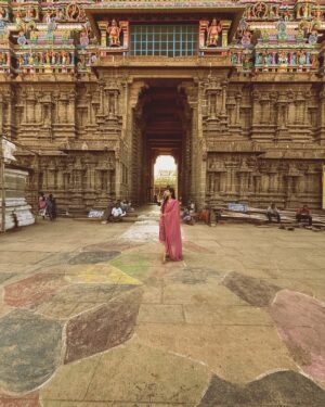 SubhaLakshmi R Instagram - 🔱Those who Believe📿They Receive💙✨

📝14.02.2025

#tenkasi#shivan#temple#photooftheday#costume#love#subinairr#kerala#instalike