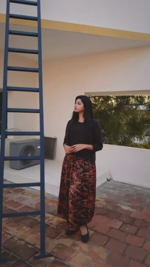 SubhaLakshmi R Instagram - ♥️I’m single😌✨

#trending#instareel#subinairr#mallugram#fyp @subi_nairr
