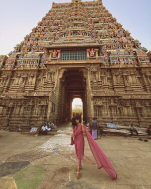 SubhaLakshmi R Instagram - 🔱Those who Believe📿They Receive💙✨

📝14.02.2025

#tenkasi#shivan#temple#photooftheday#costume#love#subinairr#kerala#instalike