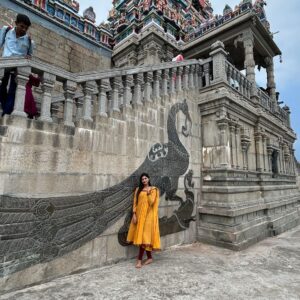 SubhaLakshmi R Instagram - 🌼🦚#somepositivevibes❤️ 

#2025#thirumalaikovil#murugar#peace#life#blessing#photo#iphone#fyp#subinairr#tenkasi