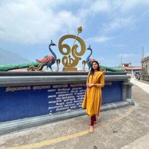 SubhaLakshmi R Instagram - 🌼🦚#somepositivevibes❤️ 

#2025#thirumalaikovil#murugar#peace#life#blessing#photo#iphone#fyp#subinairr#tenkasi