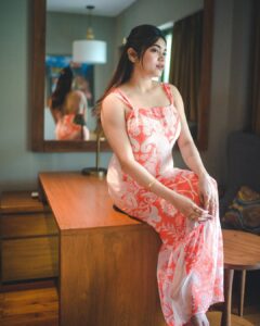 Actress Sudeshna Biswas HD Photos and Wallpapers September 2024
