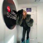 Suki Waterhouse