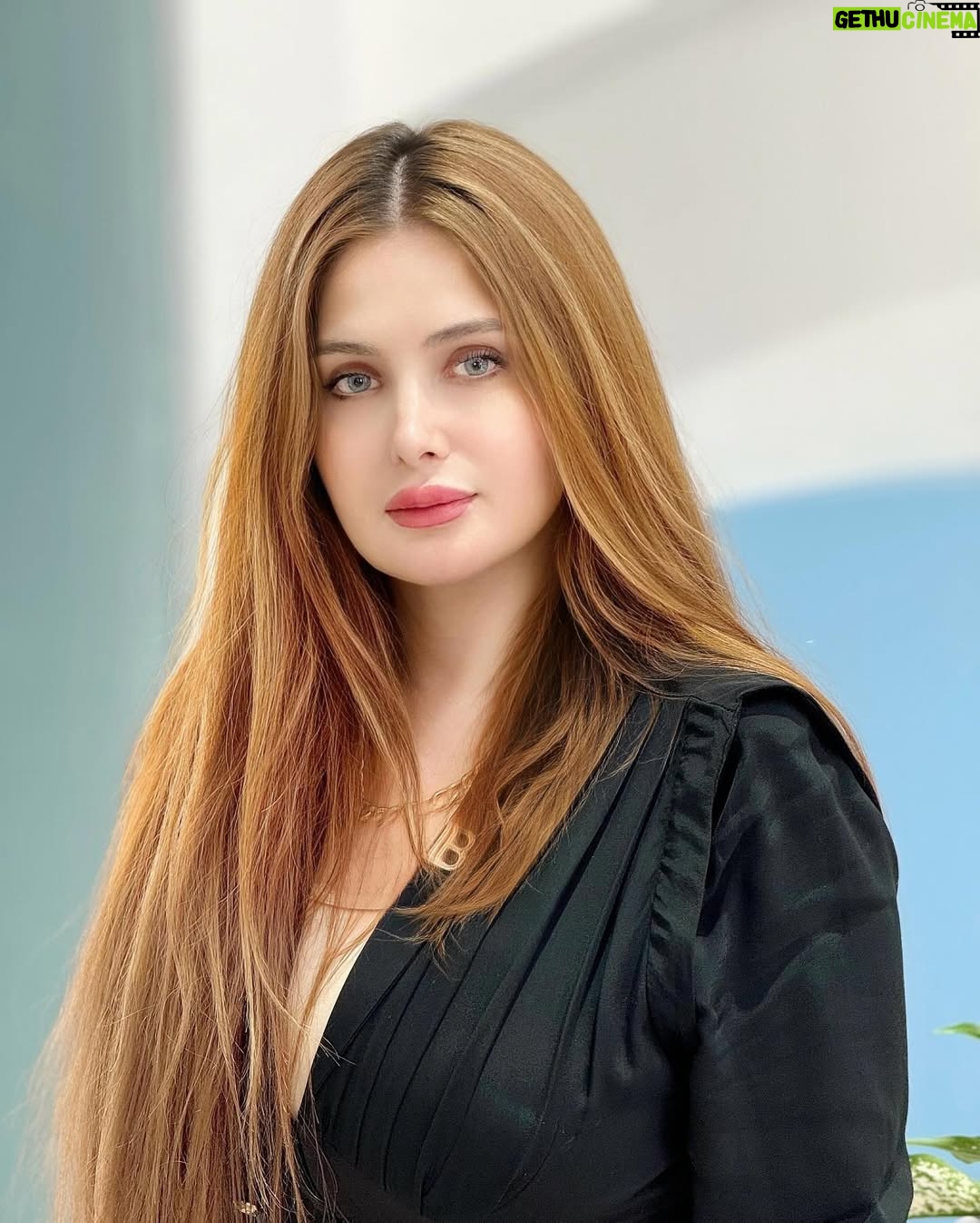 Sulaf Jalil - 88.6K Likes - انا انسانة تستطيع ان تجعل لنفسها سعاده❤️