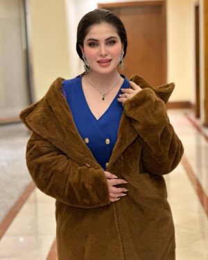 Sulaf Jalil Instagram - شنو الفرق بين الصديق وابن اقربائك..وشنو السبب؟