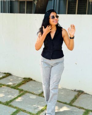 Sunitha Srinivasan Instagram - @the.artisantouch 
**”Absolutely in love with this outfit ! The fit, fabric, and details are perfection—such a stunning, unique piece. Thank you for creating something so special!”**