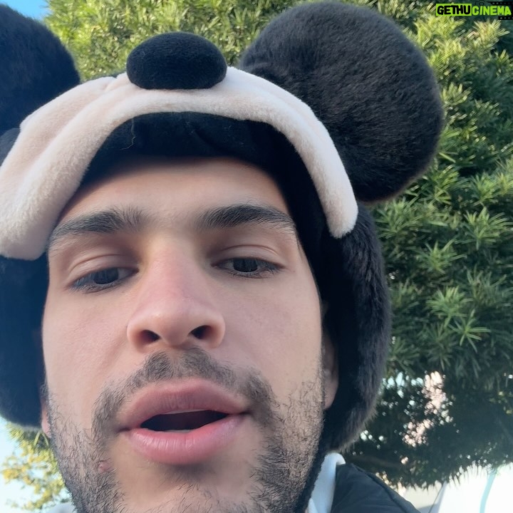 Sury Sadai - 133.5K Likes - DISNEY TOKYO contigo ♥️♥️🏰 🌍 ♥️