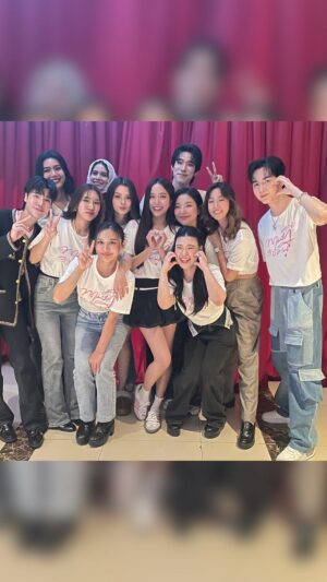 Suttatip Wutchaipradit Instagram - GAP THE SERIES REUNION 
Thank you everyone for coming and join with us🎀🎀
#ทฤษฎีสีชมพูRerunFinal
#gapreunion #freenbecky #ฟรีนเบค #gaptheseries #แอมแปร์สุทธาทิพย์ #ทฤษฎีสีชมพู #idolfactoryth