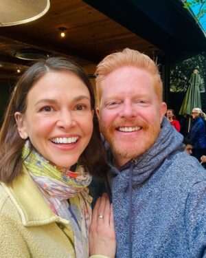 Sutton Foster Instagram - This week on Dinner’s On Me, Broadway powerhouse and ‘Younger’ star Sutton Foster joins the show. Over a Parisian style omelet and nicoise salad, she tells me about starting her career with a lie, overcoming stage anxiety, and a flowers mix-up with Carol Burnett. This episode was recorded at Simonette at the Palihotel in Culver City, CA. 🍳👯‍♀️💐
 
Search “Dinner’s On Me” wherever you listen to podcasts or click the episode link in bio 💕
